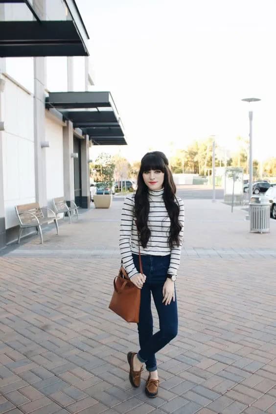 High Waist Jeans and Two Colored Boat Shoes