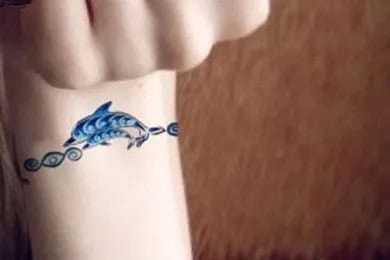 Dolphin Bracelet Tattoo