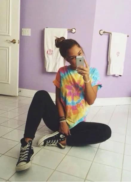 Wear Tie Dye T Shirt with Running Tights