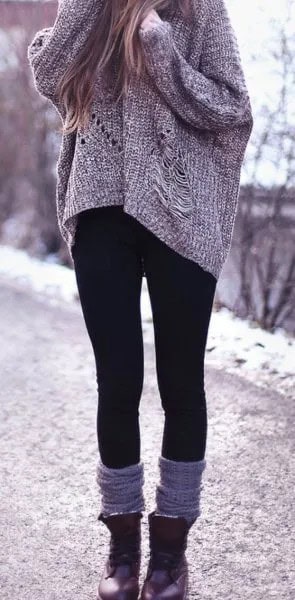 Grey Chunky Ribbed Sweater with Black Winter Leggings