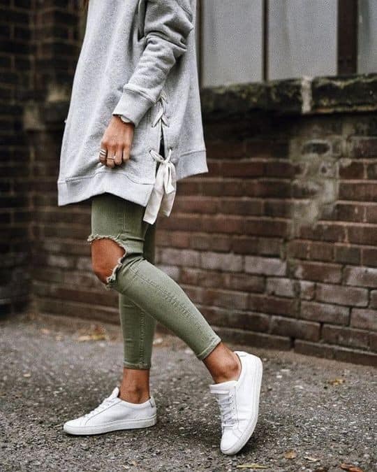 Sporty Hoodie & Green Skinny Jeans