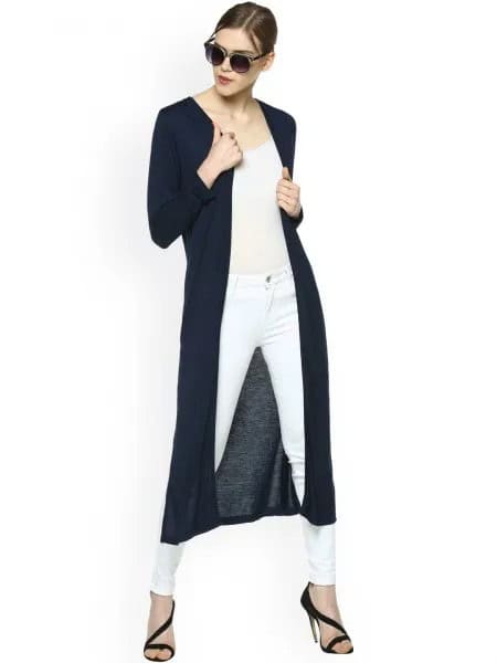 Long Black Shrug with Pale Pink Top & White Skinny Jeans