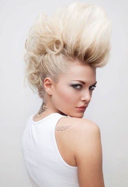 The fauxhawk – a mohawk hairstyle for long hair