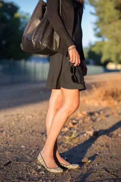 Long Sleeve Shift Sundress with Black Leather Purse