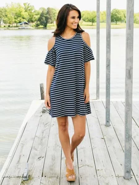 Black and Grey Open Shoulder T Shirt Dress with Sandals