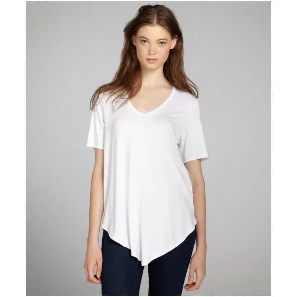 White Asymmetric T Shirt with Black Skinny Jeans