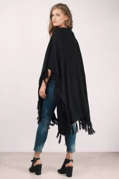 Black Blanket Cardigan with Cropped Skinny Jeans