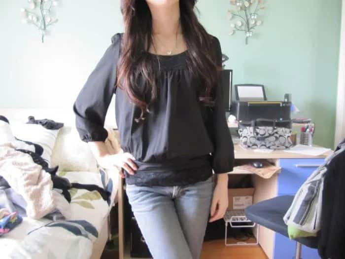 Grey Boat Neck Chiffon Top with Light Blue Skinny Jeans