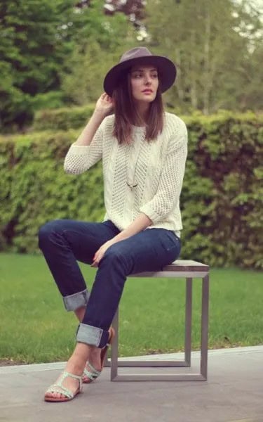 Pale Yellow Knit Sweater with Dark Blue Cuffed Slim Fit Jeans & White Sandals