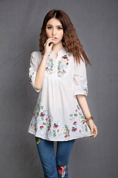 White Floral Mexican Blouse with Floral Skinny Jeans