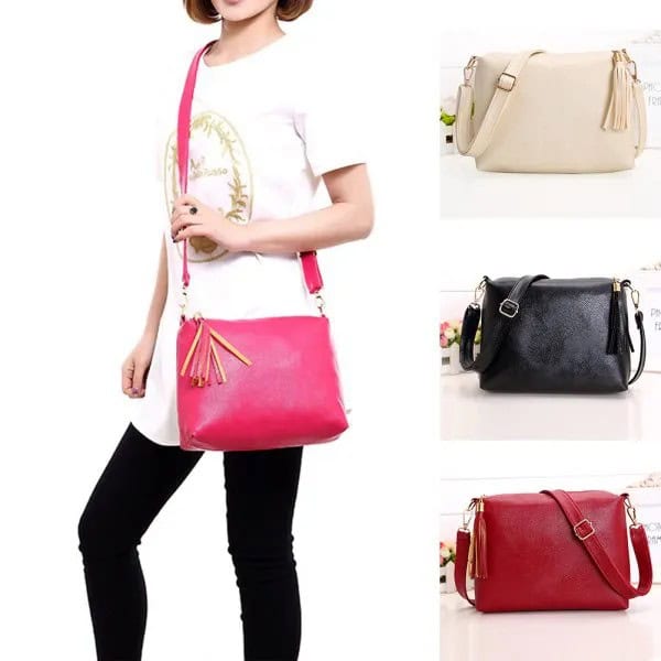 White Printed Tunic T Shirt with Black Jeans & Hot Pink Leather Messenger Bag