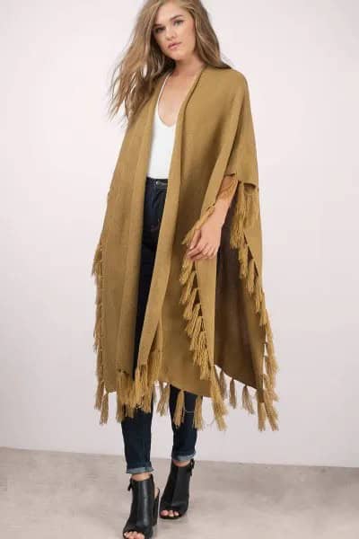 Camel Blanket Cardigan with White Vest Top & Skinny Jeans