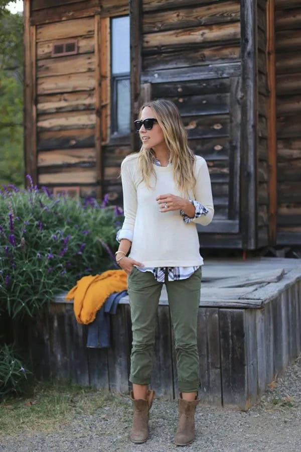 Wear Cargo Pants with a Comfy Sweater