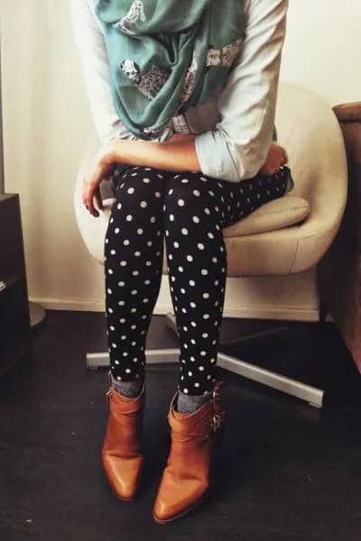 White Hoodie with Polka Dot Leggings & Brown Leather Boots