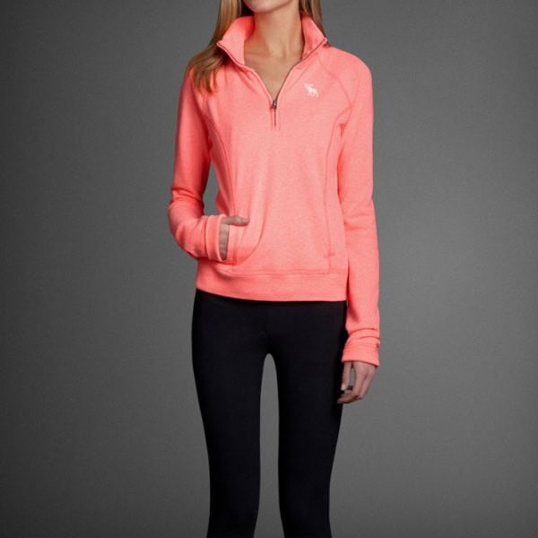 Neon Pink Pullover with Black Skinny Jeans