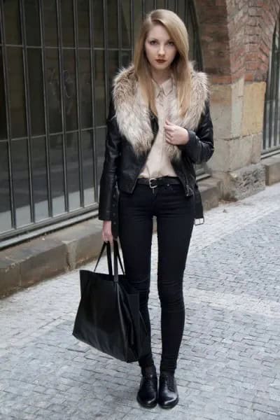 Faux Fur Collar Biker Jacket with Black Skinny Jeans