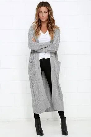 Grey Cable Knit Maxi Sweater Cardigan with Black Skinny Jeans