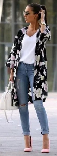 Black and White Floral Three-Quarter Sleeve Longline Cardigan with Blue Cuffed Jeans