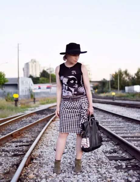 Graphic Tank Top with Felt Hat & Checkered Knee Length Skirt