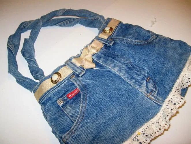 Mini Denim Shorts Turned into Cute Tote Bag