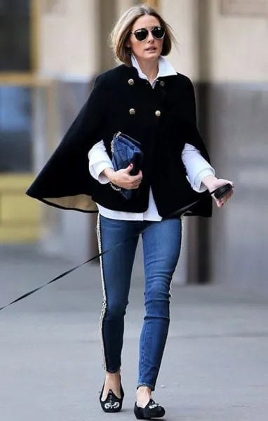 Black Cape Blazer Sweater with White Shirt & Skinny Jeans