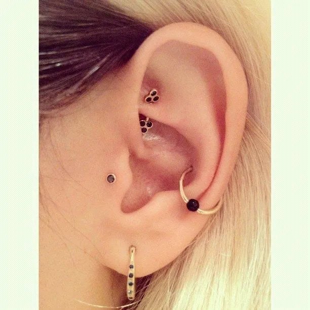 Does a snug piercing hurt?