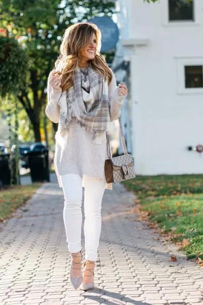 Grey Tunic Sweater with White Skinny Jeans