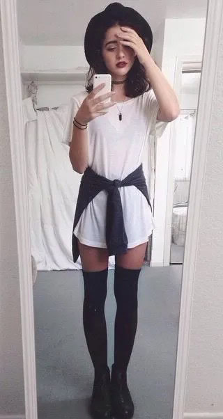 Grungy Style + High Socks