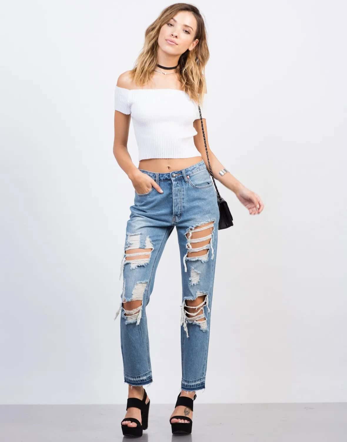 Wear Cropped Tee with Boyfriend Jeans