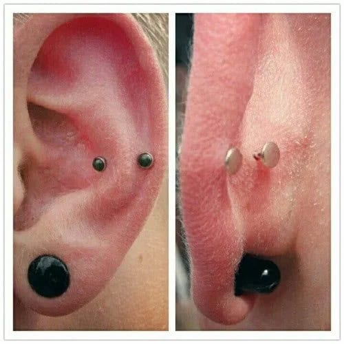 What does a snug piercing look like?