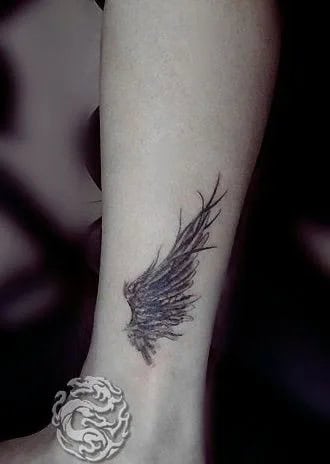 WING TATTOOS are the symbol of lightness and spirituality.