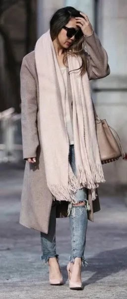 White Cashmere Scarf with Grey long Wool Coat