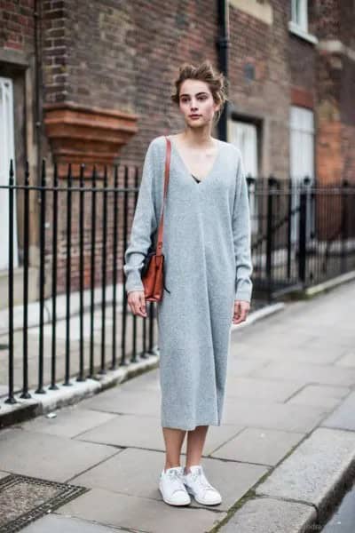 Grey V Neck Maxi Knitted Dress with White Sneakers