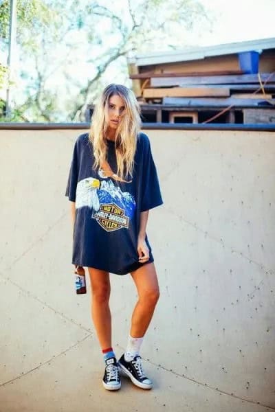 Grey Oversized Graphic T Shirt with Crew Socks & Low Top Sneakers