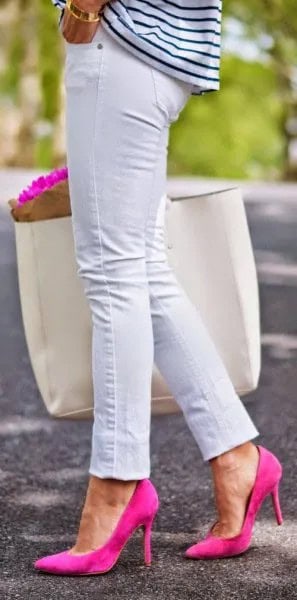 Black and White Striped Long Sleeve Tee with Slim Fit Jeans & Pink Heels