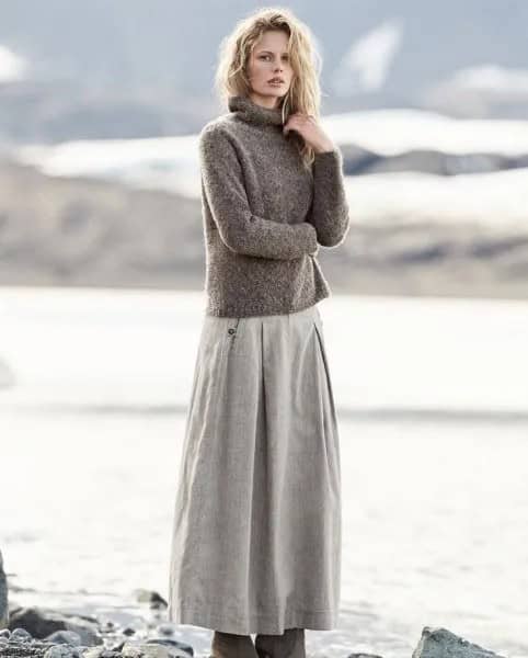 Grey Turtleneck Knit Sweater with Maxi Flared Linen Skirt