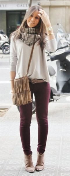 White Relaxed Fit Sweater with Burgundy Skinny Jeans