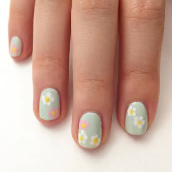 Pastel Floral Manicure