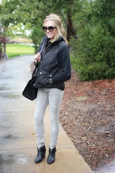 Black Sweatshirt with Quilted Puffer Jacket & Light Grey Jeans