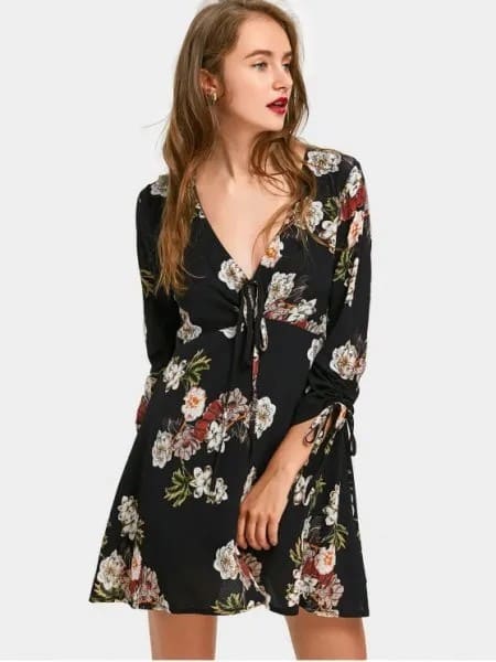 Black and White Floral Printed V Neck Mini Swing Dress