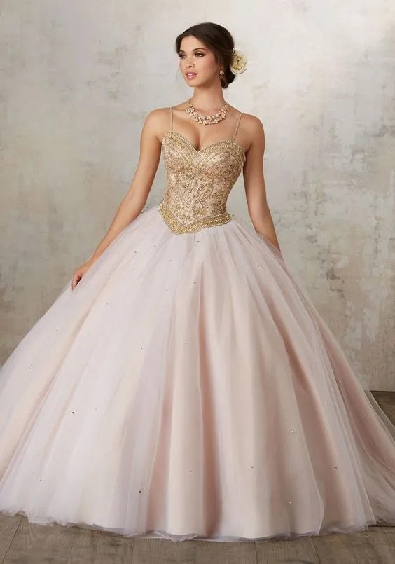 Pink Quinceanera Dress (Sweet and Romantic)