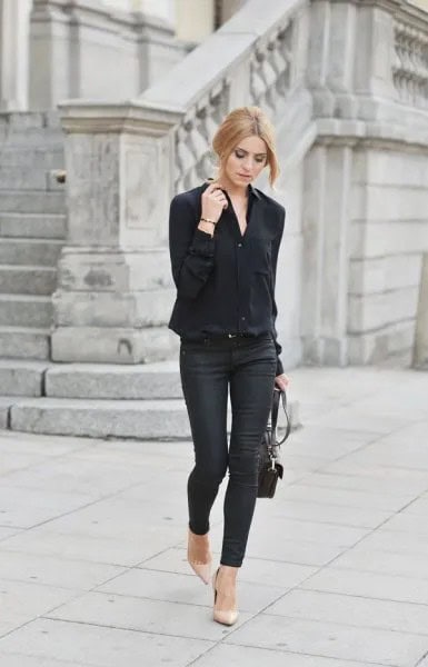 Black Oversized Shirt with Skinny Jeans & Pink Pointed Toe Heels