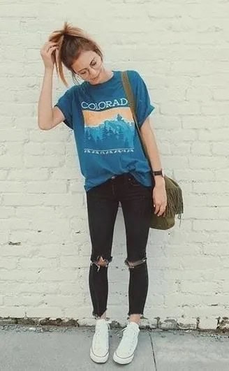 Blue Print Tee with Black Ripped Jeans & High Top Converse