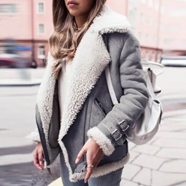 White Faux Fur Collar Suede Biker Jacket with Skinny Jeans