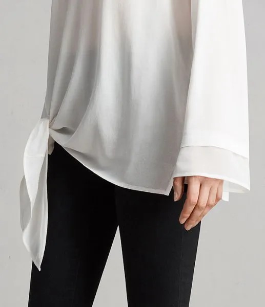 White Knotted Long Wide Sleeve Chiffon Tunic T Shirt with Black Skinny Jeans