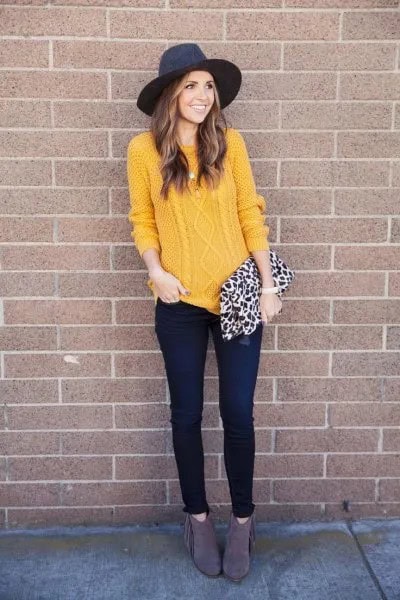 Cable Knit Sweater with Black Felt Hat & Skinny Dark Jeans