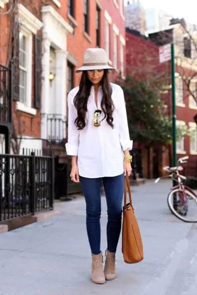 White Button Up Shirt with Blue Jeans & Grey Felt Hat