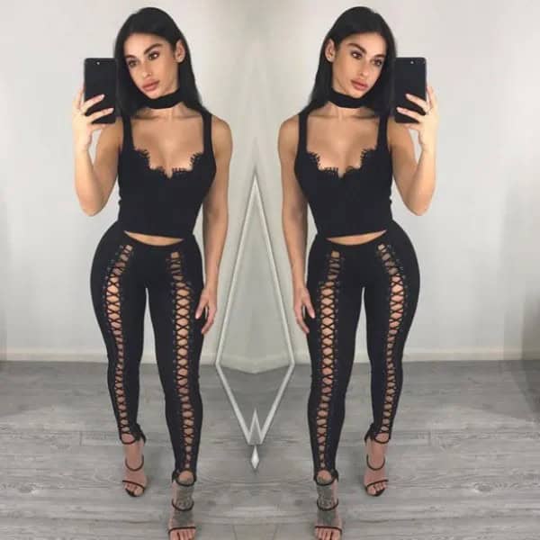 Black Choker with Scoop Neck Cropped Tank Top & Lace Up Jeans