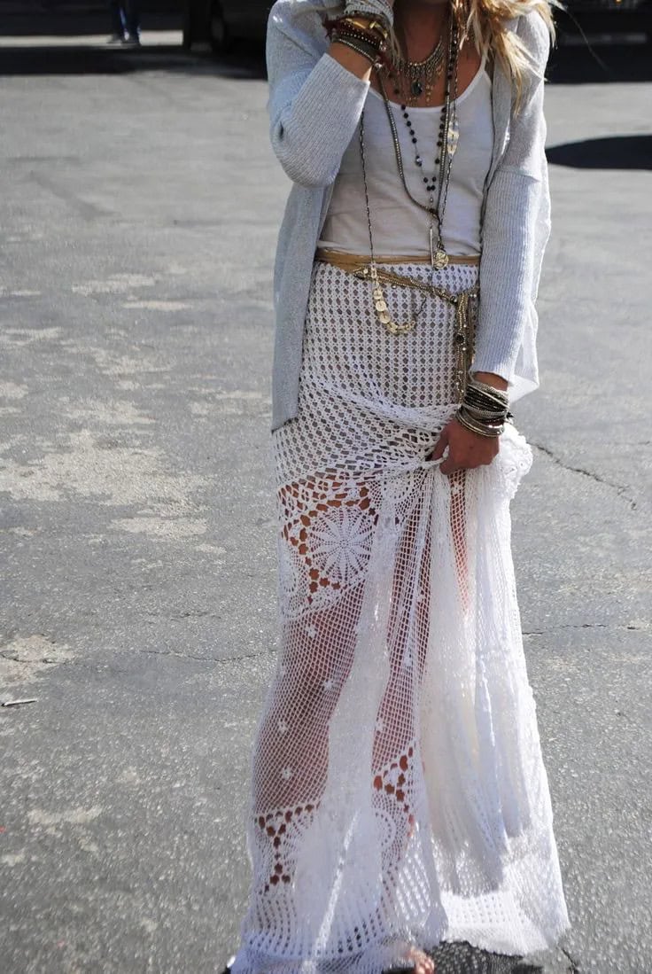 Boho maxi skirt outfits