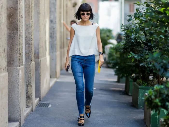 White Chiffon Cap Sleeve Top with Blue Skinny Jeans